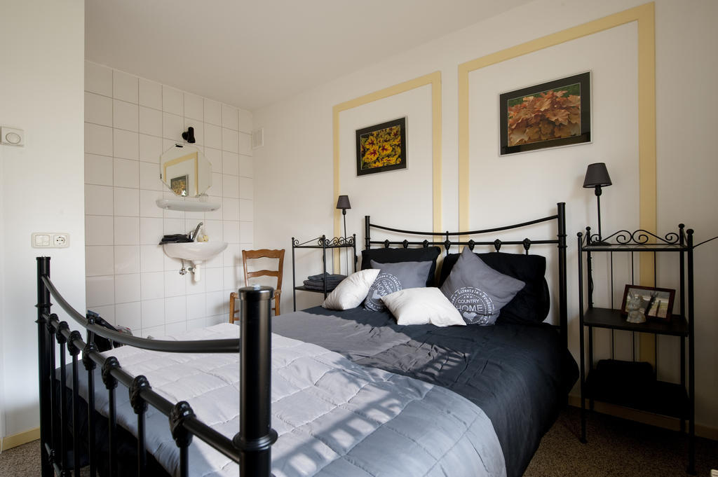 Bed & Breakfast 'Op 7' Hooghalen Zimmer foto